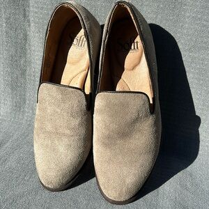 Sofft 6.5M Suede Slip-on Shoe